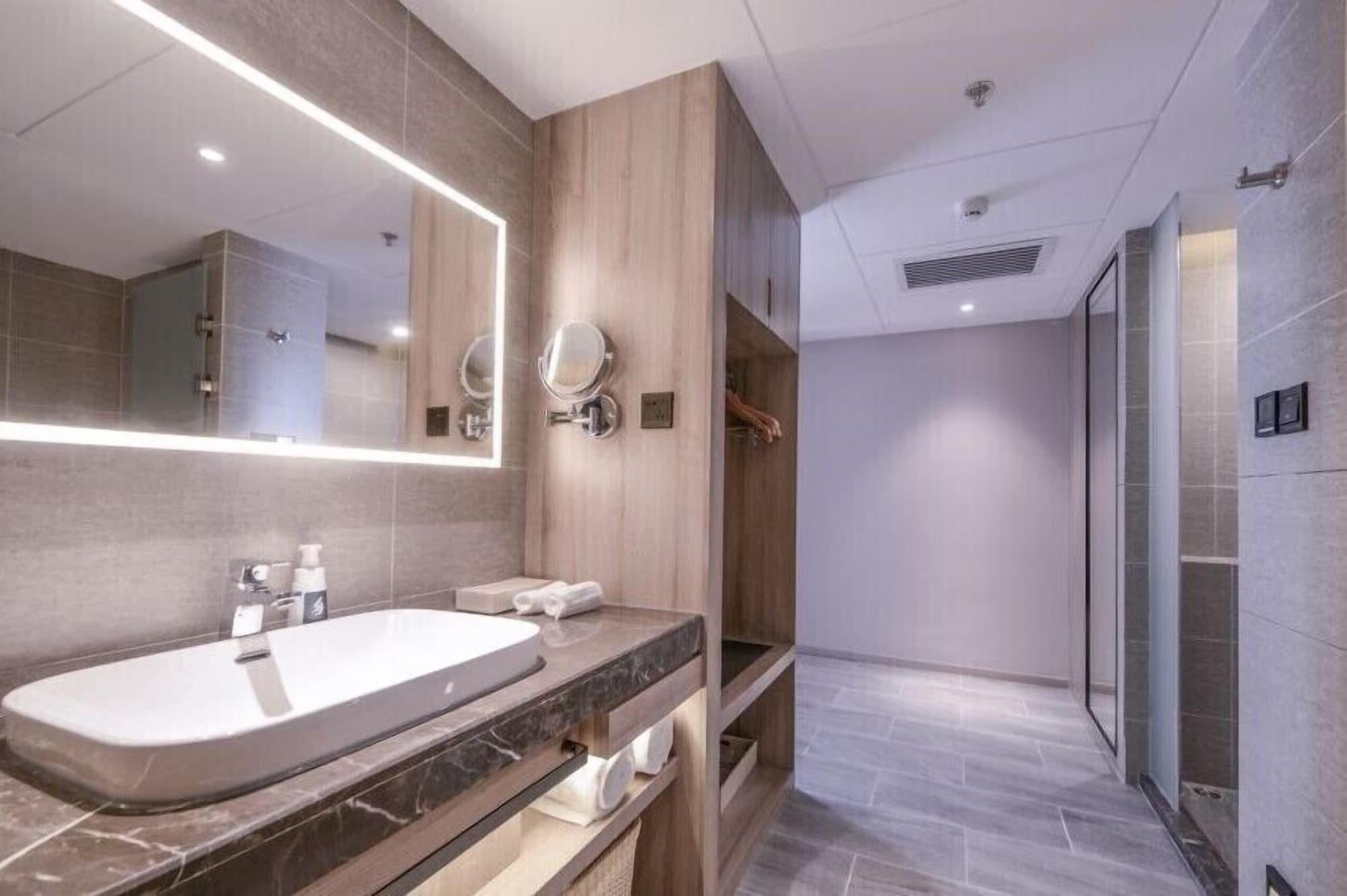 Shanghai Rongju Hotel Lujiazui Hotel Eksteriør bilde